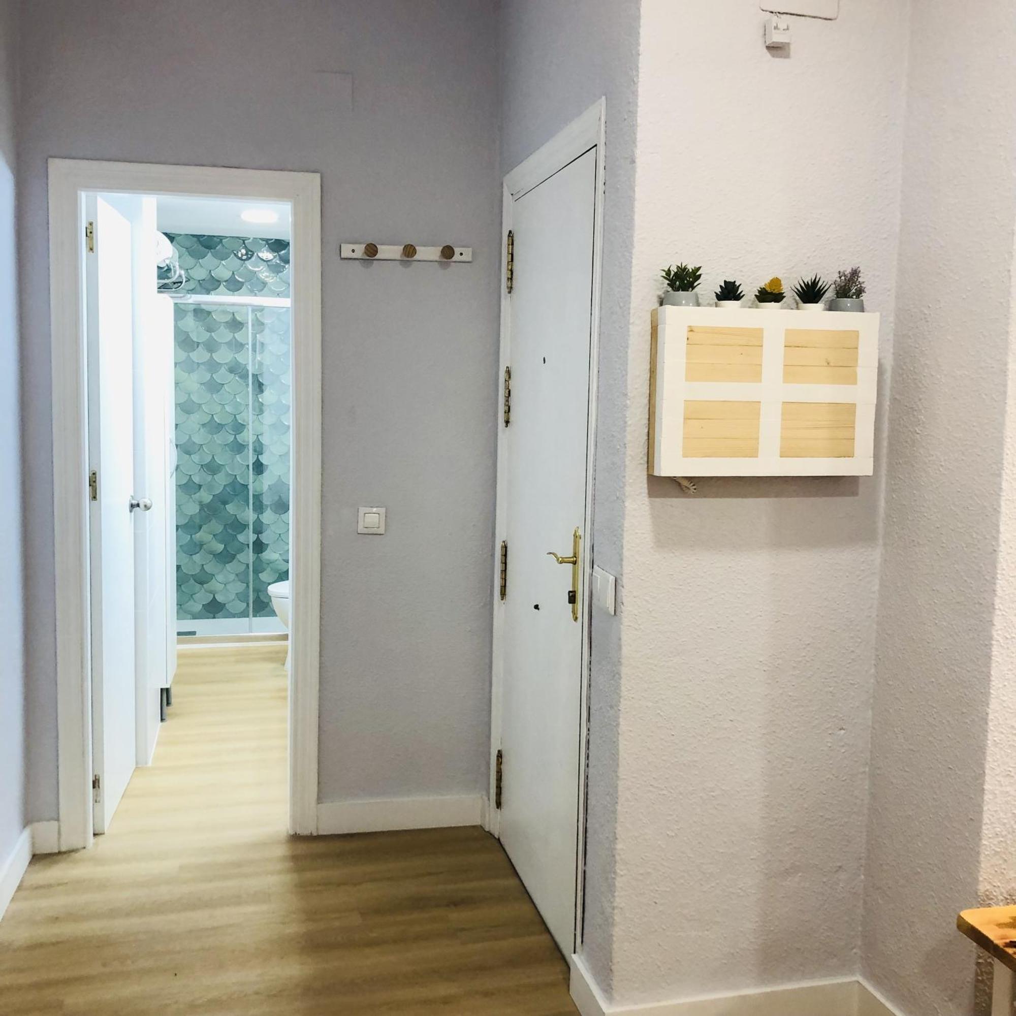 Apartamentos Alfaqueque B セビリア エクステリア 写真